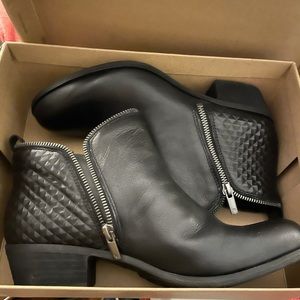 Beautiful Lucky Brand Leather Booties